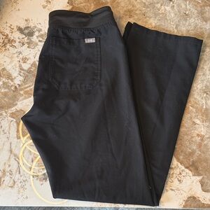 Figs Women's Black Livingston Scrub Pants size Medium Tall